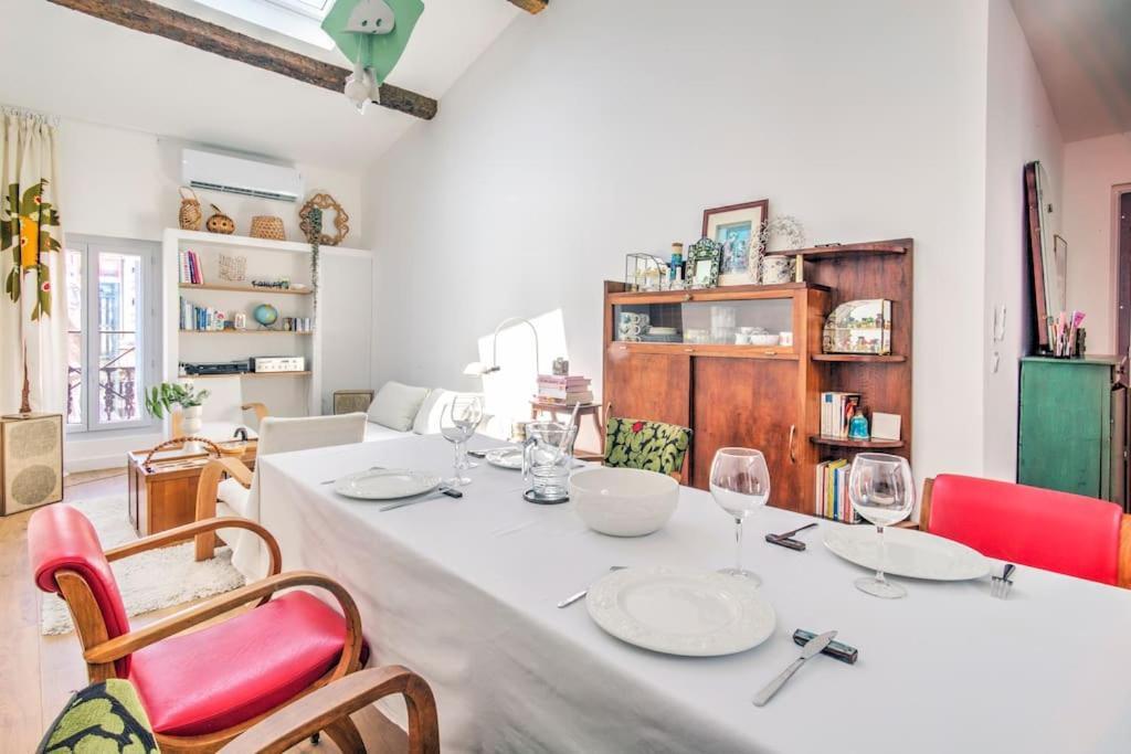 Appartement Place Des Halles Sète Zewnętrze zdjęcie