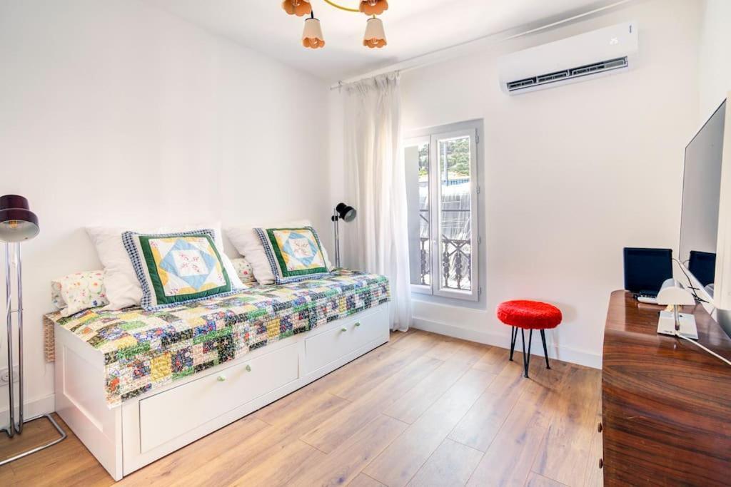 Appartement Place Des Halles Sète Zewnętrze zdjęcie
