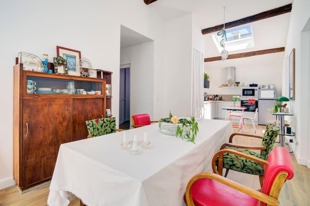 Appartement Place Des Halles Sète Zewnętrze zdjęcie