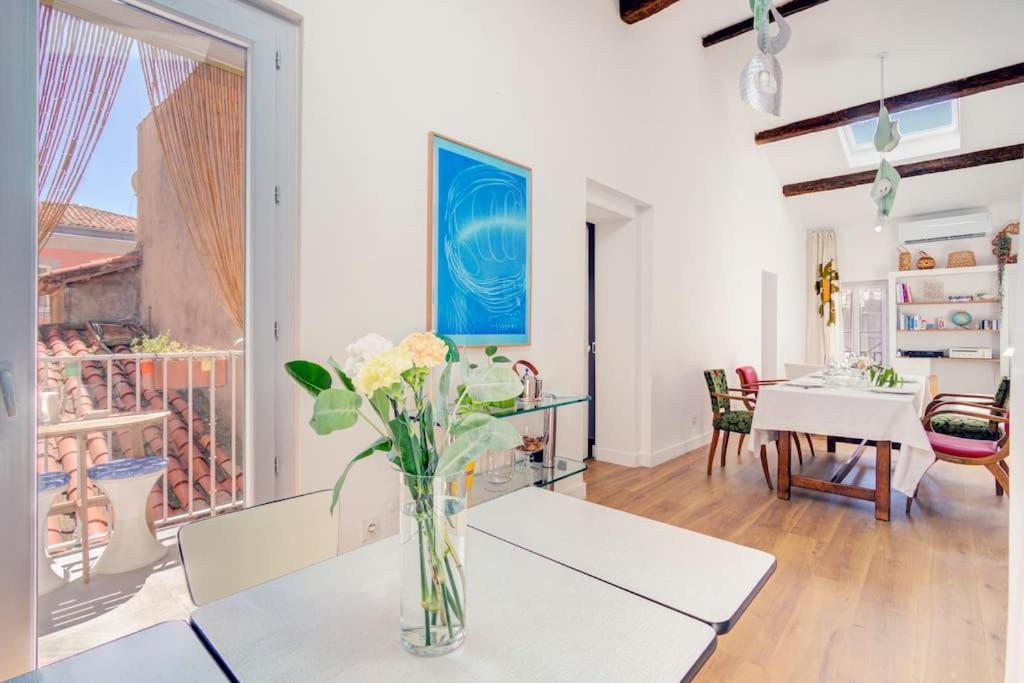 Appartement Place Des Halles Sète Zewnętrze zdjęcie